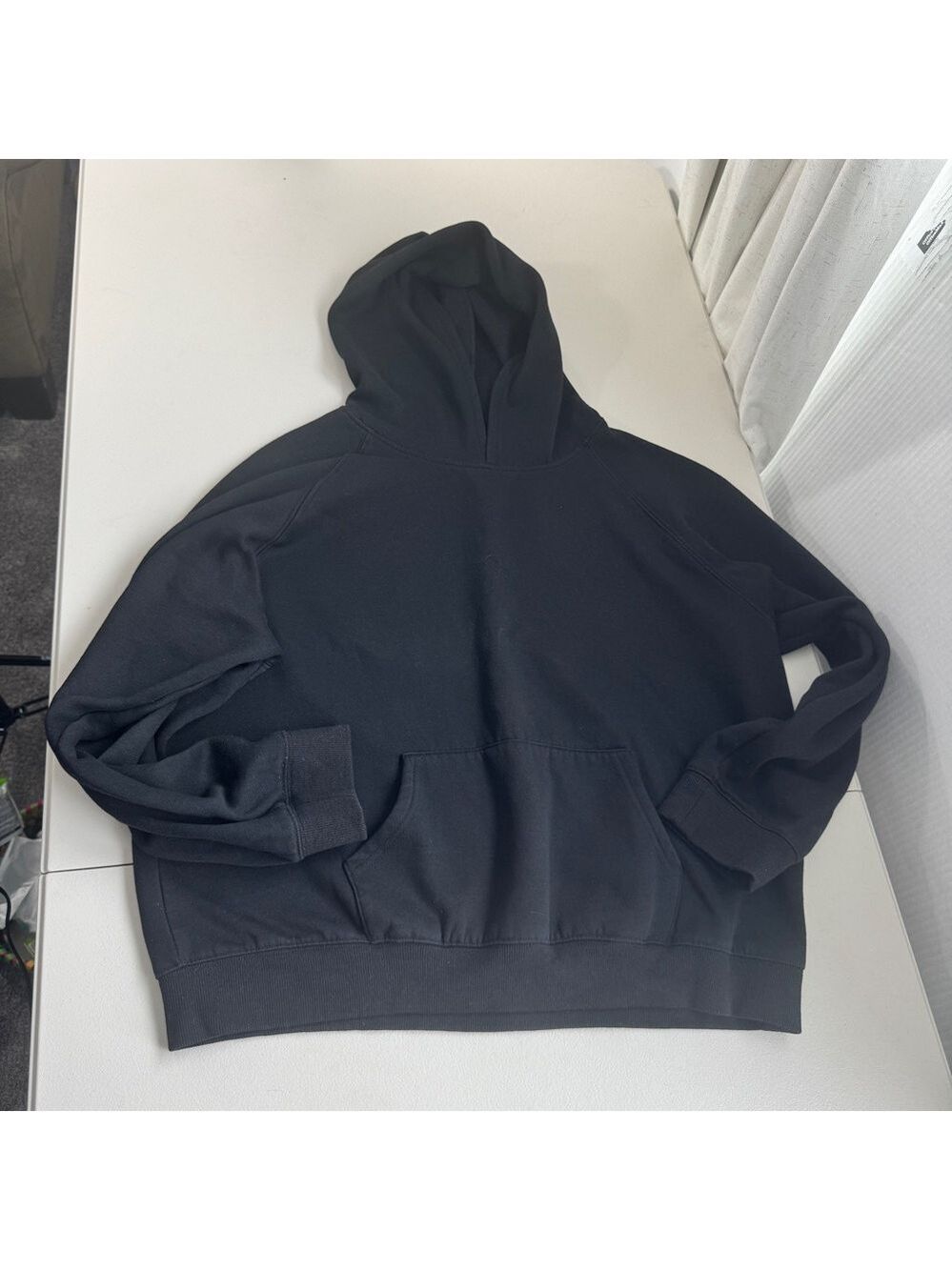Black pullover hoodie, unisex, size XL